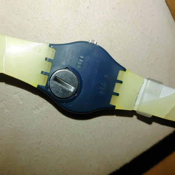 Swatch Originals Gent Blue Multicolor Abstract Design Watch READ - Picture 8 of 13